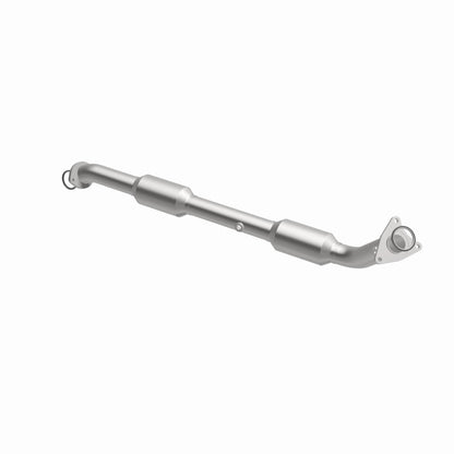 MagnaFlow 13-17 Lexus LX570 5.7L Direct Fit Converter