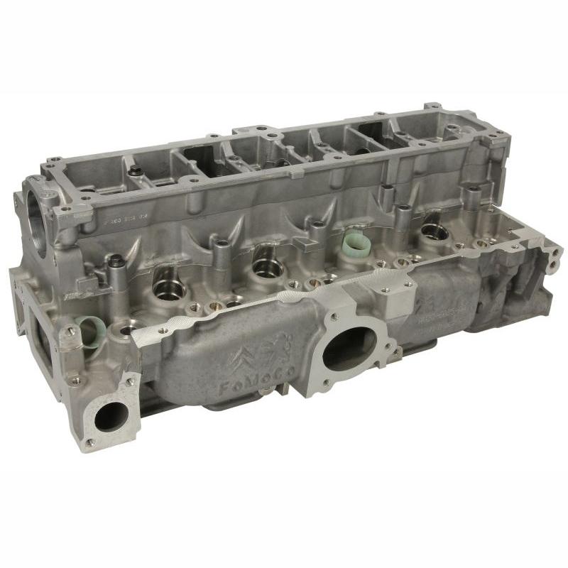 AMC 908833 Cylinder Head