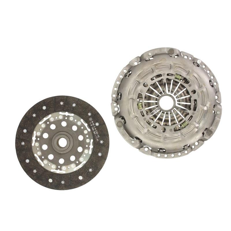 VALEO VAL832051 Clutch Kit