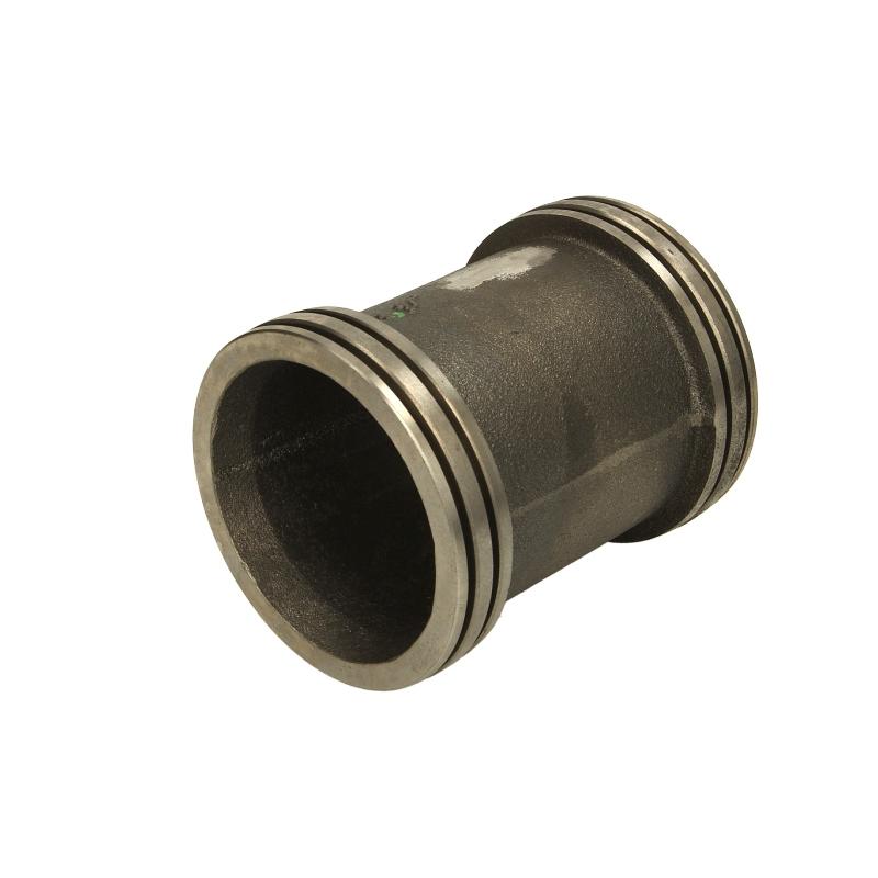 DT SPARE PARTS 1.18225 Cylinder Head Inlet Exhaust Side
