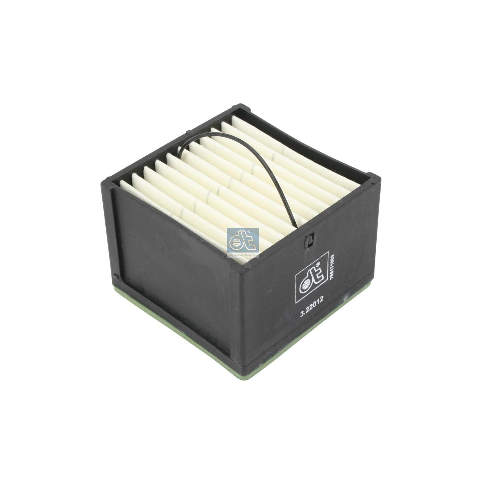 DT A/C 3.22012 Fuel Filter