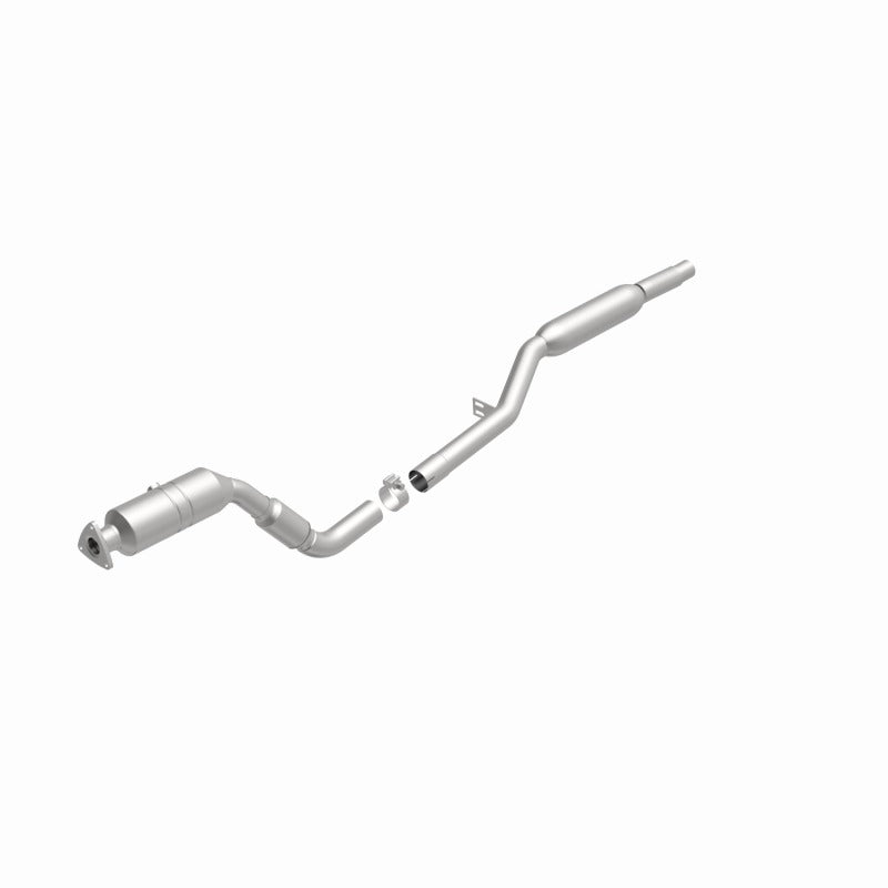 MagnaFlow Direct Fit Catalytic Converter 2005-2007 A6 QUATTRO 3.2L Underbody