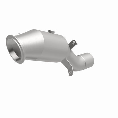 MagnaFlow Direct Fit Catalytic Converter 2014 BMW X5 3.0L Closed Couple
