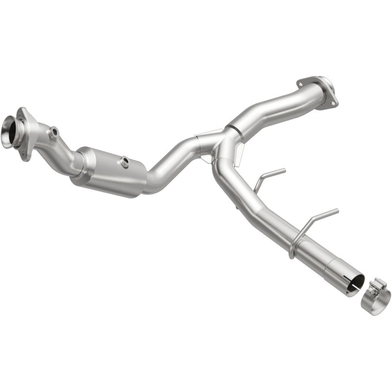 MagnaFlow Direct Fit Catalytic Converter 15-17 Ford Expedition V6 3.5 OEM Underbody