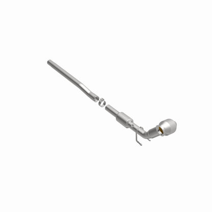 MagnaFlow Direct Fit Catalytic Converter 13-15 VW Beetle 2.0L / 14-15 VW Jetta/Passat 1.8L