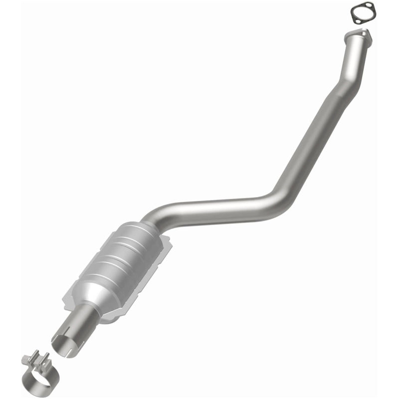 MagnaFlow Direct Fit Catalytic Converter 2006 BMW 530xi 3.0L OEM