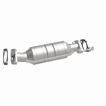 MagnaFlow Direct Fit Catalytic Converter 06-10 Hyundai Elantra 2.0L Rear/2011 Kia Soul 2.0L Rear