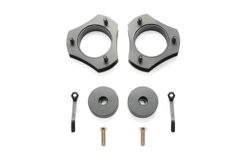 Fabtech 16-18 Nissan Titan 4WD 2in Leveling System