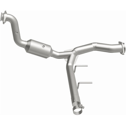 MagnaFlow Direct Fit Catalytic Converter 15-17 Ford F150 V6 2.7L OEM Underbody