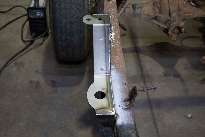 Rustbuster Cab And Bed Mount Left Side