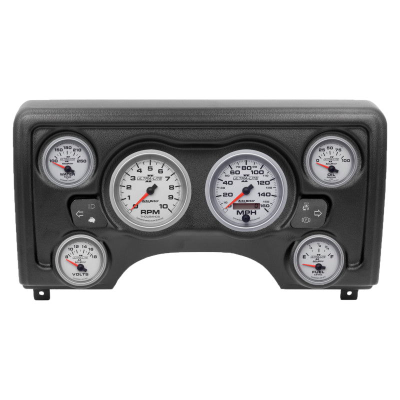 Autometer Ultra-Lite II Direct Fit Dash Kit 97-06 Jeep TJ (2 x 3-3/8in. / 4 x 2-1/16in.)
