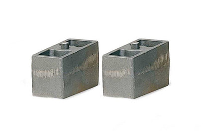 Fabtech 4in Front Leaf Spring Block Kit - 3in Wide w/Bump Stop