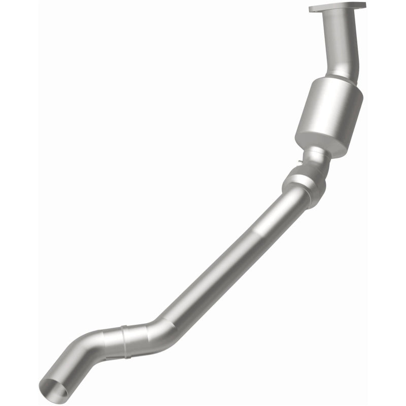MagnaFlow Direct Fit Catalytic Converter 06-14 Chrysler 300 5.7L