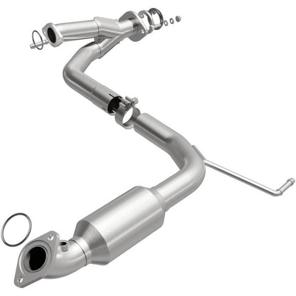 MagnaFlow Direct Fit Catalytic Converter 05-11 Toyota Tacoma 4.0L