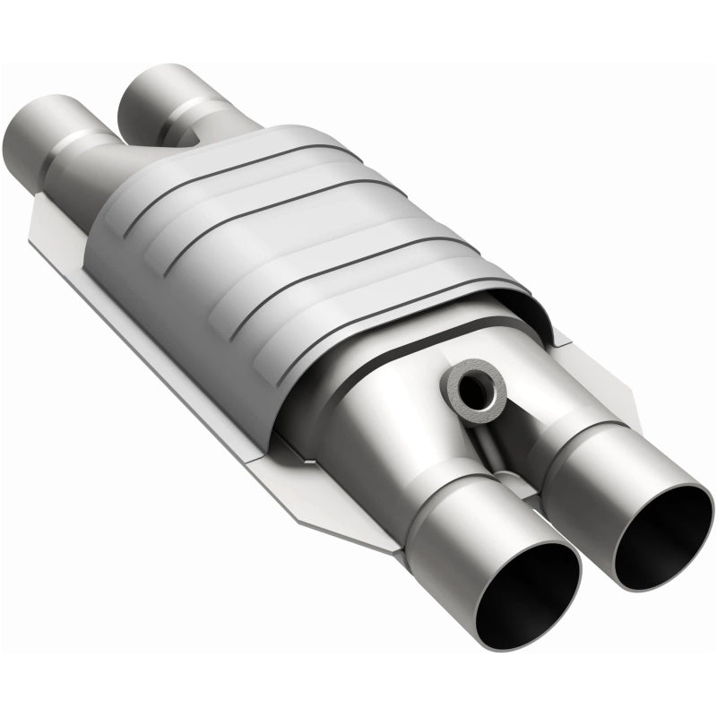 MagnaFlow Universal Catalytic Converter 2 D/D W/O2 Boss