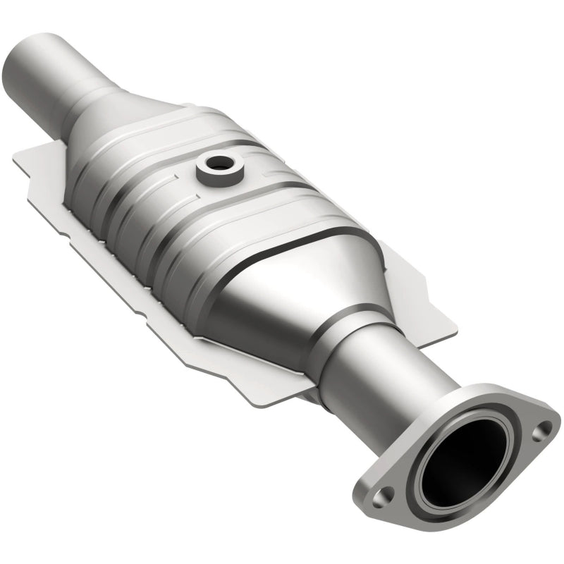 MagnaFlow Direct Fit Catalytic Converter 10-12 Ford Fusion 2.5L
