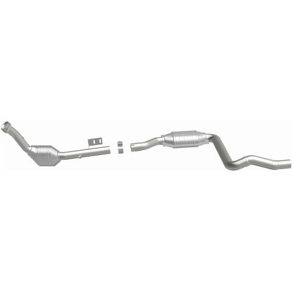 MagnaFlow Direct Fit Catalytic Converter 2003 ML350 3.7L Underbody