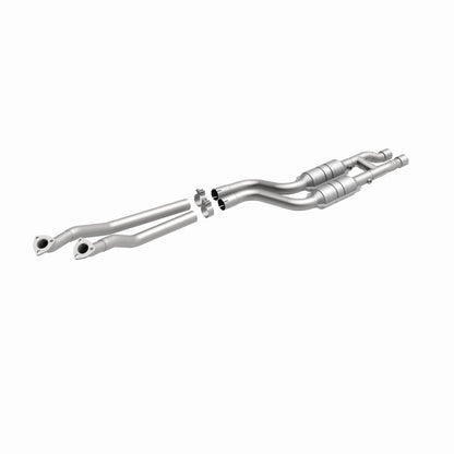 MagnaFlow Direct Fit Catalytic Converter 97-98 BMW 528 2.8L Driver Side