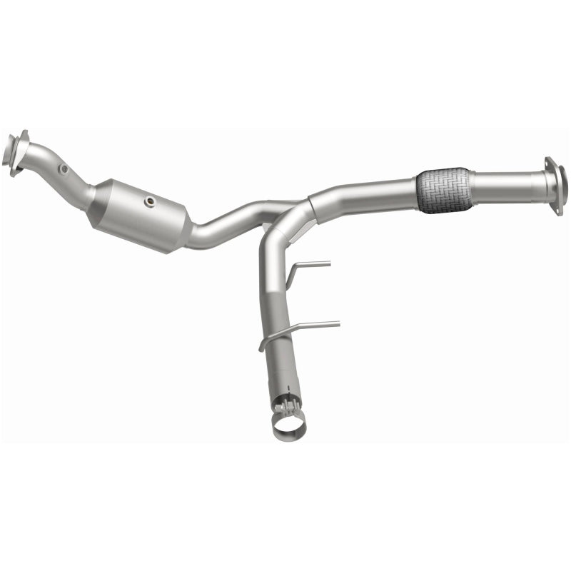 MagnaFlow 18-21 Ford Expedition Right Underbody 3.5L Direct Fit Catalytic Converter
