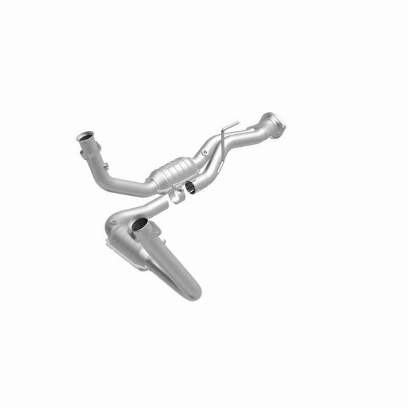 MagnaFlow Direct Fit Catalytic Converter 05-06 Jeep Grand Cherokee 3.7L Y-Pipe Assembly