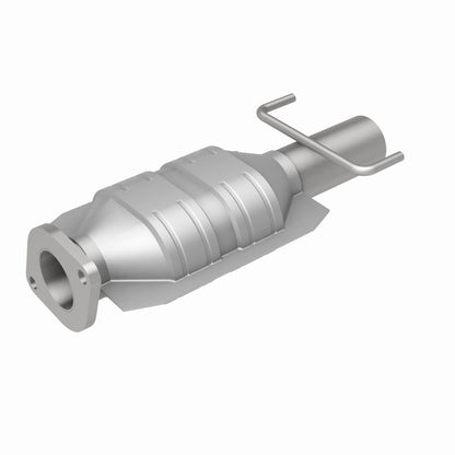 MagnaFlow Direct Fit Catalytic Converter 95-02 Lincoln Continental