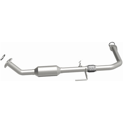 MagnaFlow Direct Fit Catalytic Converter OEM 2003-2004 Toyota Tundra Underbody - 47.125in Length