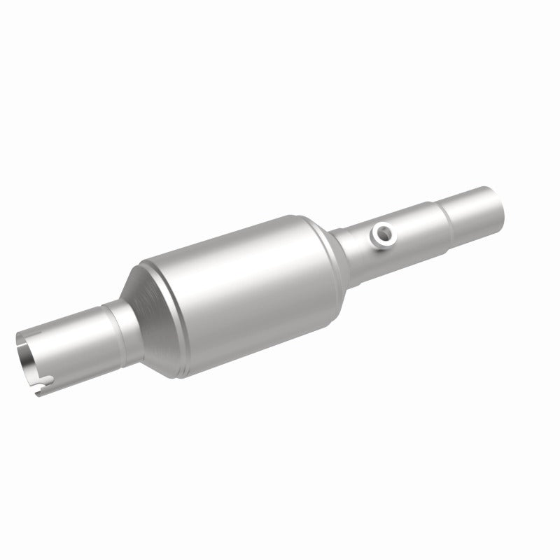MagnaFlow Direct Fit Catalytic Converter 96-98 Jeep Grand Cherokee Underbody