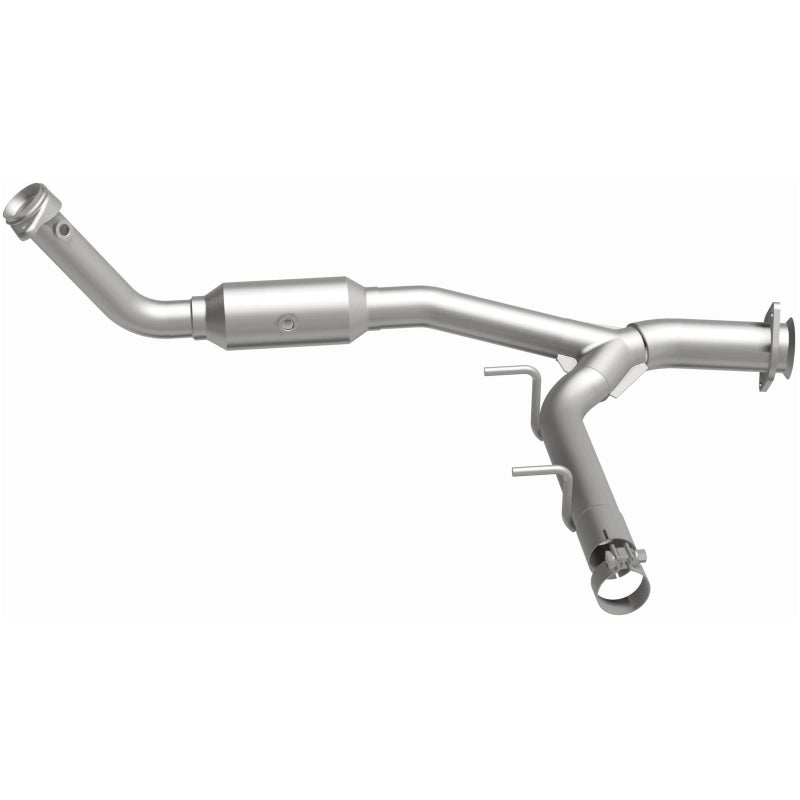 MagnaFlow 05-06 Ford Expedition 5.4L Direct Fit Converter