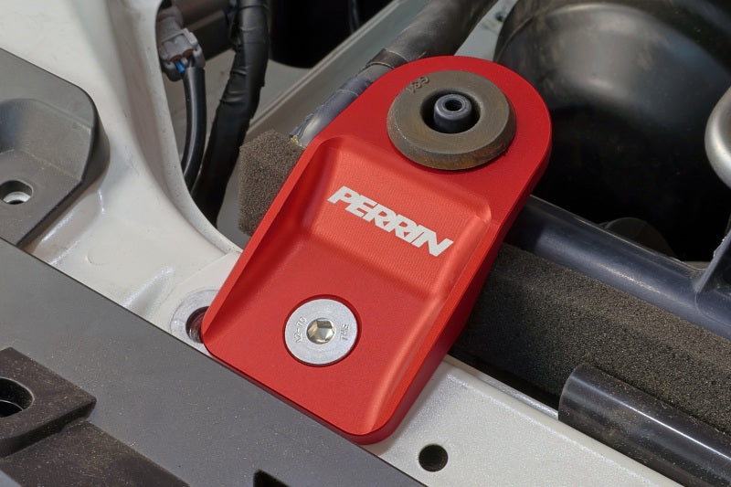 Perrin Performance PERRIN 08-14 Subaru WRX/STI / 08-11 Impreza / 08-10 Outback Upper Radiator Bracket Set - Red