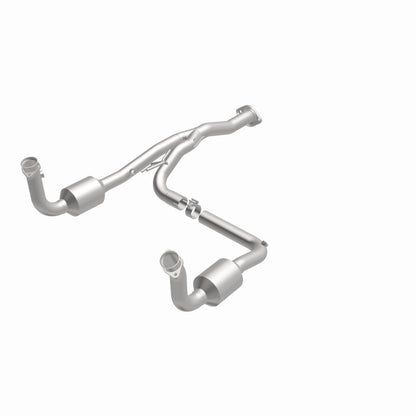 MagnaFlow 05-07 Jeep Liberty 3.7L Direct Fit Converter