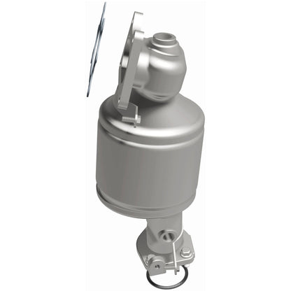 MagnaFlow Direct Fit Catalytic Converter 04-07 Saturn VUE 3.5L Rear