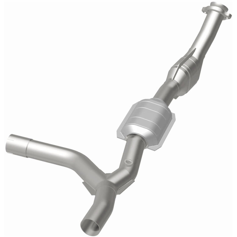 MagnaFlow Direct Fit Catalytic Converter 97-98 E150/E250 4.2L PS