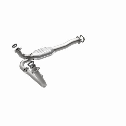 MagnaFlow Direct Fit Catalytic Converter GM 1500/2500/3500 Truck 96-