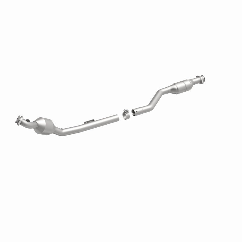 MagnaFlow Direct Fit Catalytic Converter 00-02 Mercedes E430 4.3L
