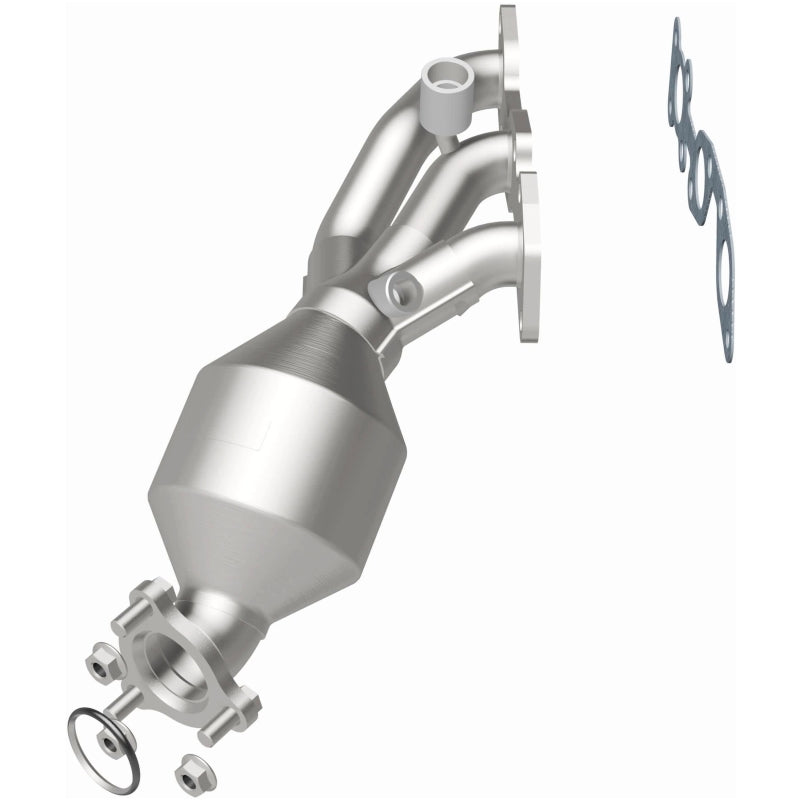 MagnaFlow Direct Fit Catalytic Converter 01-04 Nissan Frontier Driver Side Manifold