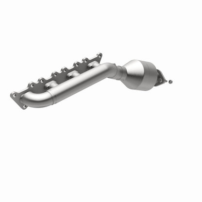 MagnaFlow Direct Fit Catalytic Converter 2009 Kia Borrego 4.6L Driver Side