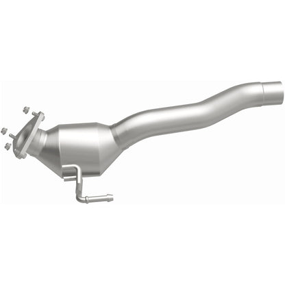 MagnaFlow 04-06 Cayenne V8 4.5 OEM Underbody Direct Fit Converter