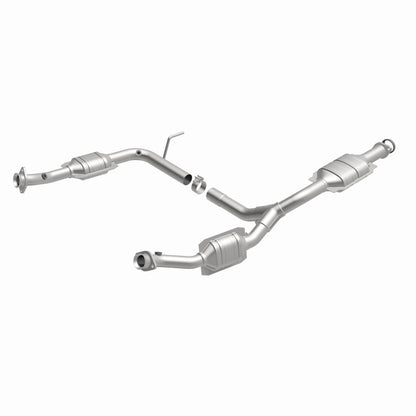 MagnaFlow DF Catalytic Conv 02-03 Ford Explorer 4.0L / 02-03 Mercury Mountaineer 4.0L (California)