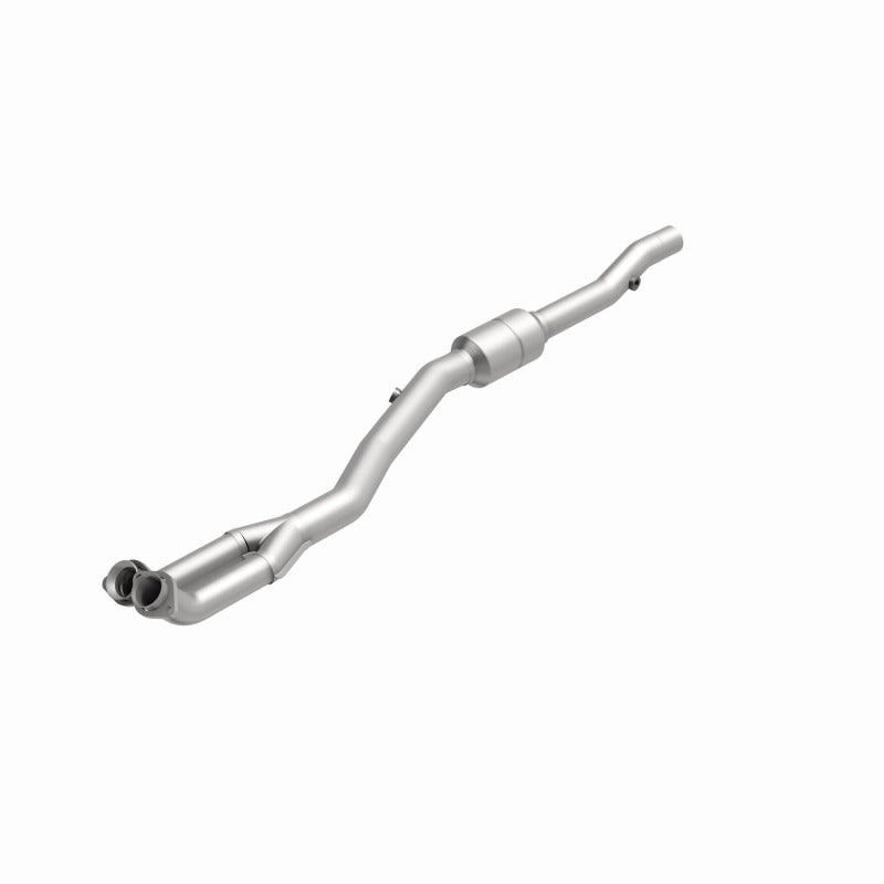 MagnaFlow Direct Fit Catalytic Converter 96-97 BMW 840 4.4L Driver Side