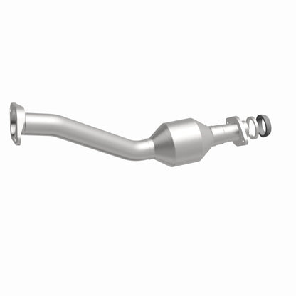 MagnaFlow Direct Fit Catalytic Converter 2012-2013 JUKE 1.6L Underbody