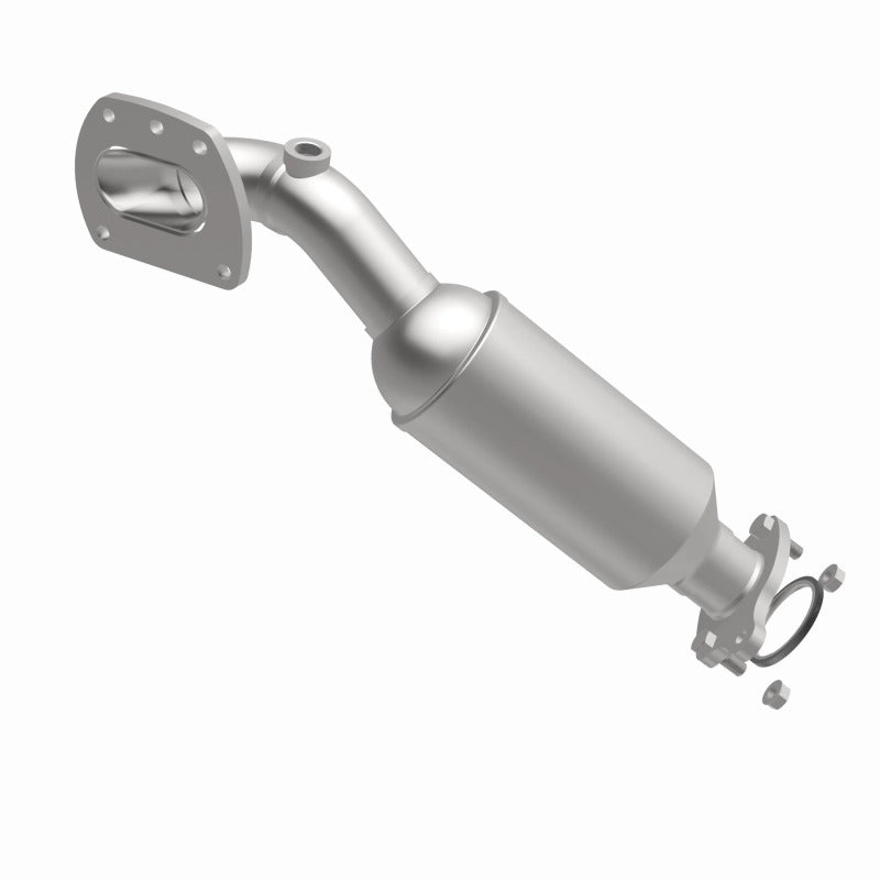MagnaFlow Direct Fit Catalytic Converter 16-19 Toyota Tacoma 3.5L PS