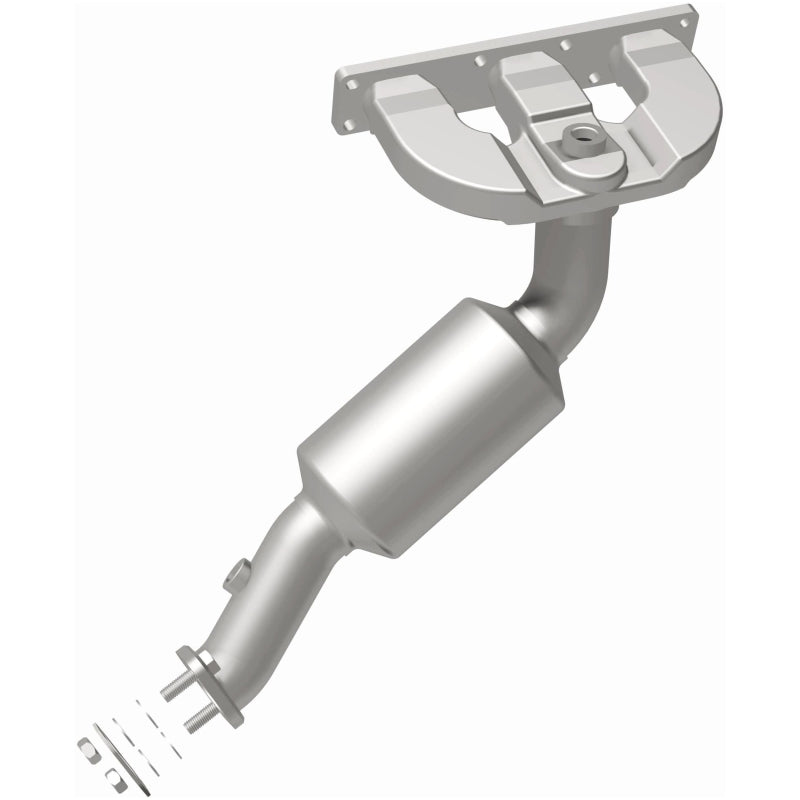 MagnaFlow DF Cat. Conv BMW 01-05 325 2.5L / 01-05 330 3.0L / 01-02 Z3 2.5L/3.0L California - Rear