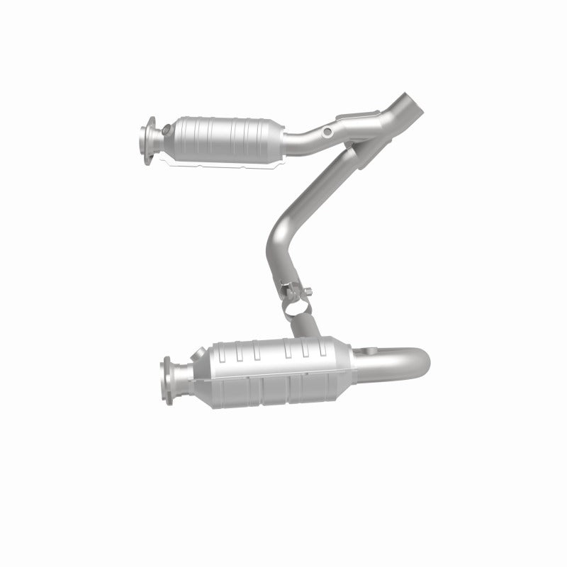 MagnaFlow Direct Fit Catalytic Converter 05-07 Dodge Durango 3.7L/4.7L