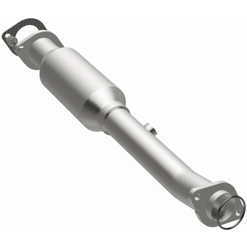 MagnaFlow 2004 Nissan Titan 5.6L Direct Fit Converter