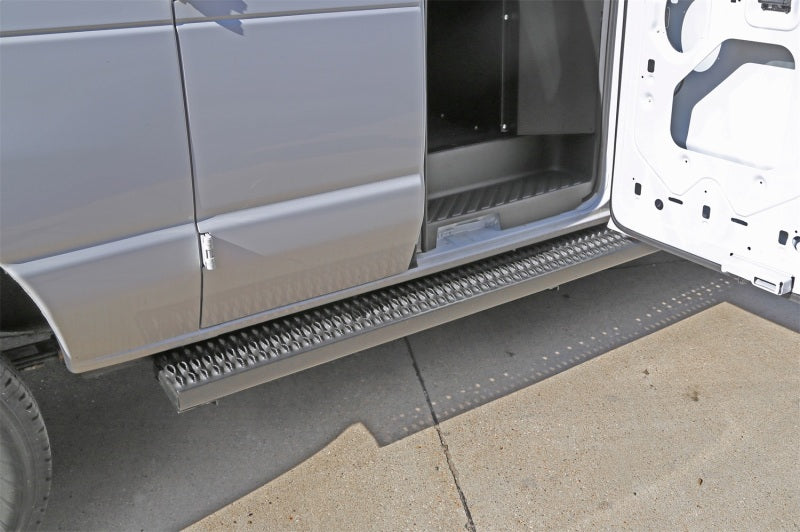 Dee Zee Universal Running Board Rough Step (90In Aluminum)
