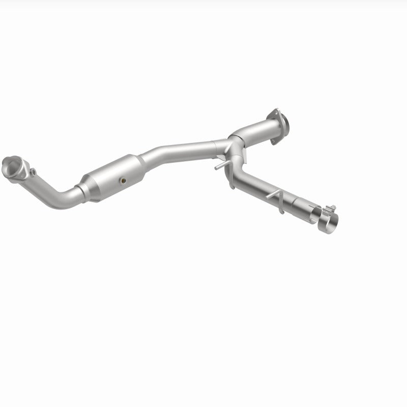 MagnaFlow 05-06 Ford Expedition 5.4L Direct Fit Converter