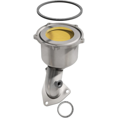 MagnaFlow Direct Fit Catalytic Converter 96-98 RAV4 2.0L front 49S