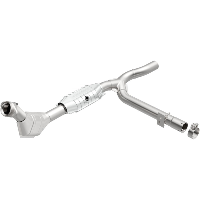 MagnaFlow Direct Fit Catalytic Converter 99-00 Ford F-150 4.6L