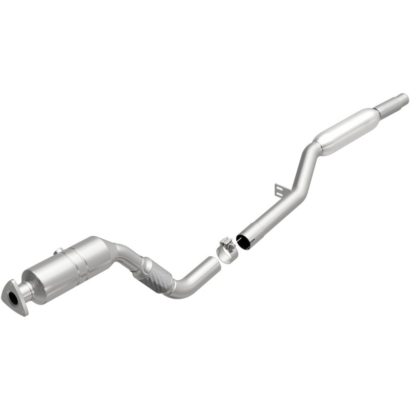 MagnaFlow Direct Fit Catalytic Converter 2005-2007 A6 QUATTRO 3.2L Underbody