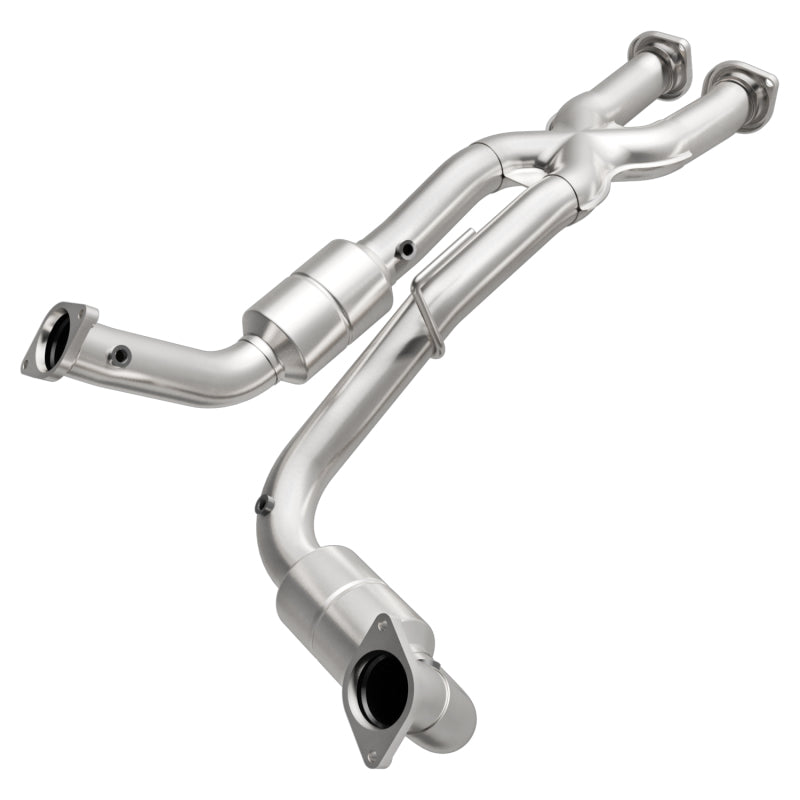 MagnaFlow Direct Fit Catalytic Converter Jeep Grand Cherokee SRT-8